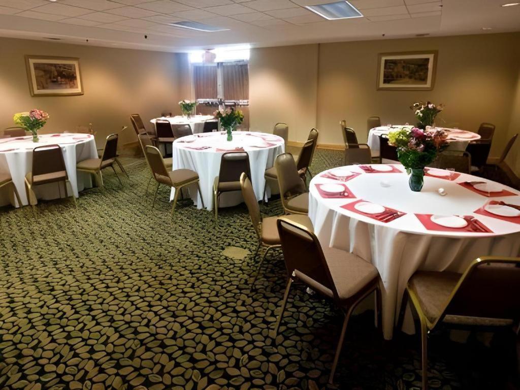 Country Inn & Suites By Radisson, Dundee, Mi Extérieur photo